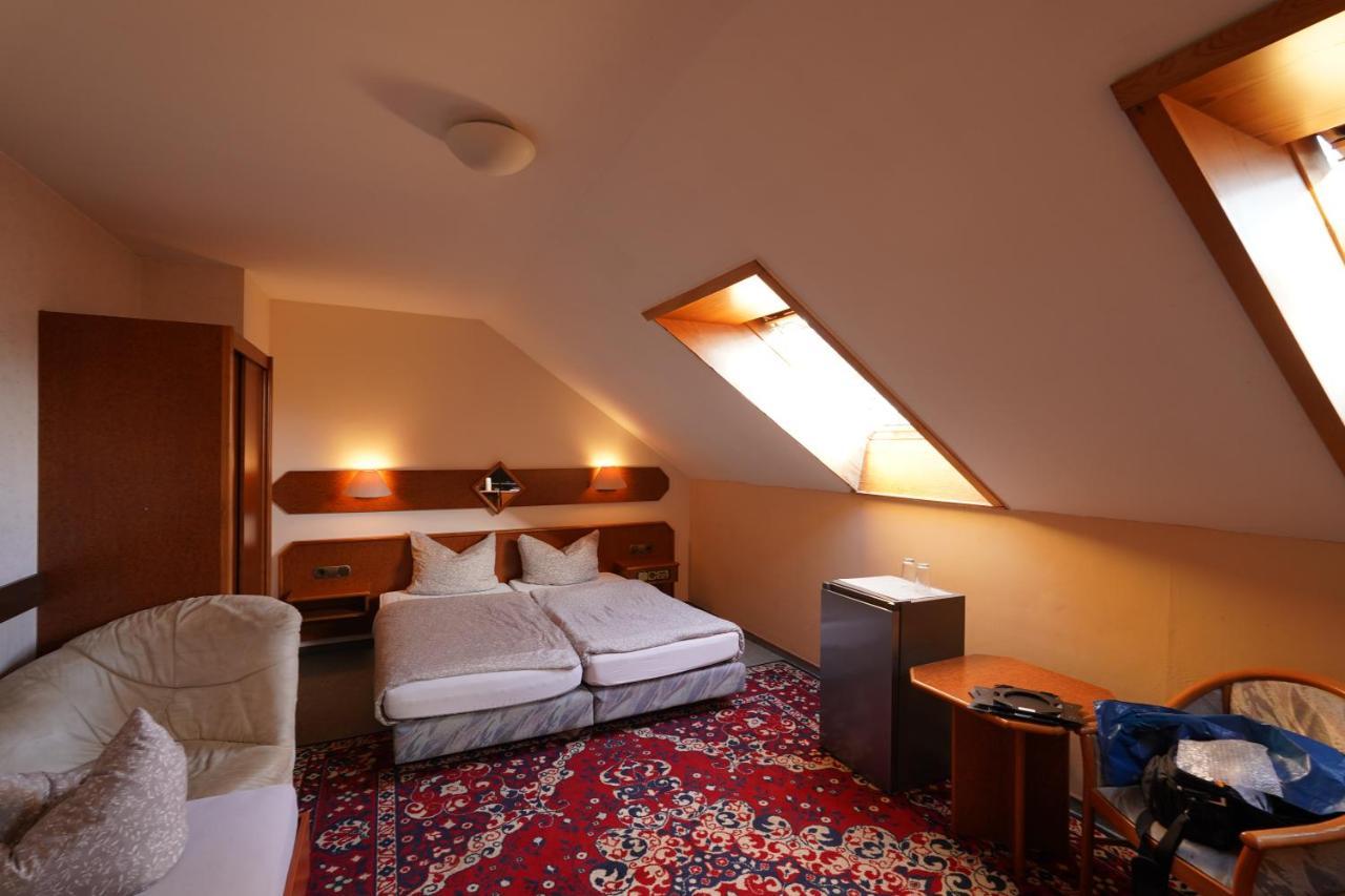 Hotel Plovdiv เบอร์ลิน ภายนอก รูปภาพ